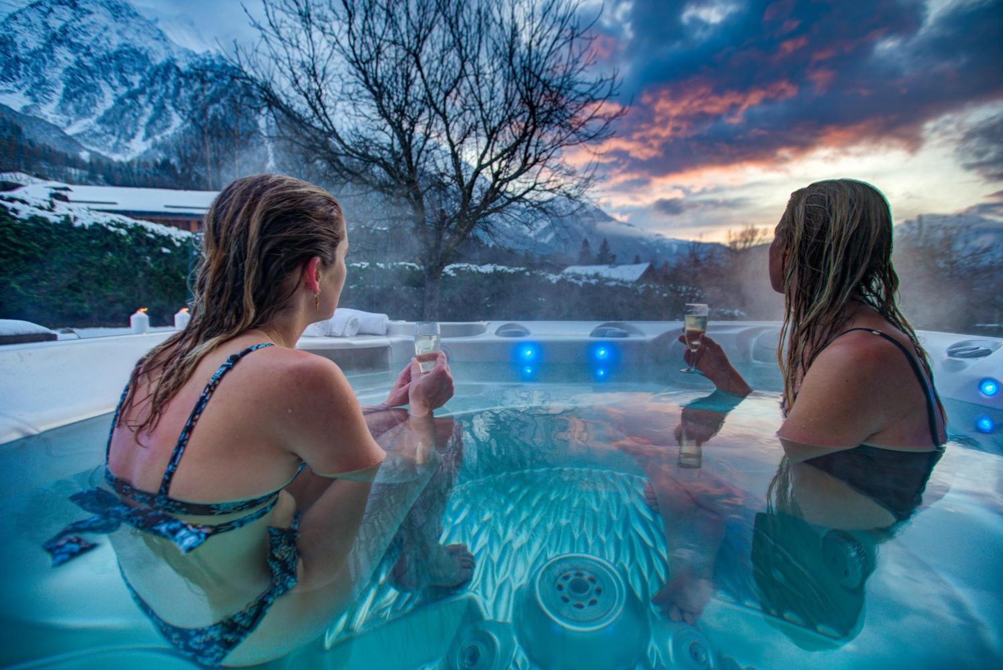 Tiki Lodge - Hot Tub & Sauna Шамони Экстерьер фото